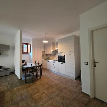 Apartamento In The Heart Of Ivrea!